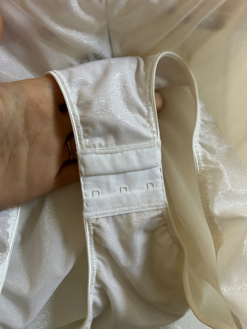 NWT White Sculpt & Shape Multi-way Sheer Bodysuit With Molded Underwire Cups - Picture 7 of 7